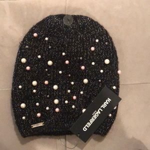 Knit Beanie with Pearls